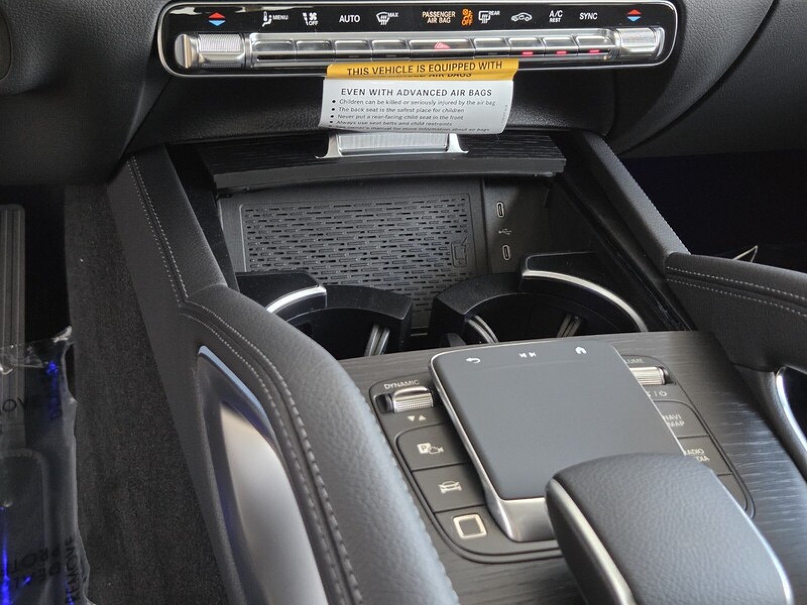 New 2026 Obsidian Black Metallic Mercedes-Benz GLE 450 4MATIC® Coupe image 12
