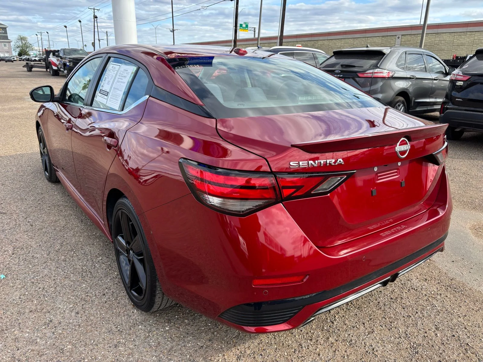 2024 Nissan Sentra SR - Photo 5