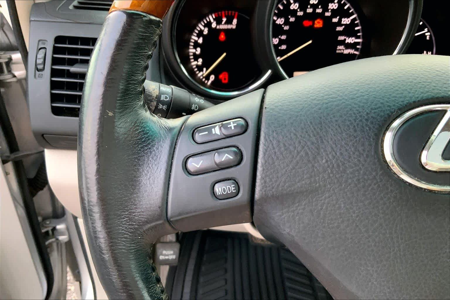 Used 2009 Classic Silver Metallic Lexus  image 22