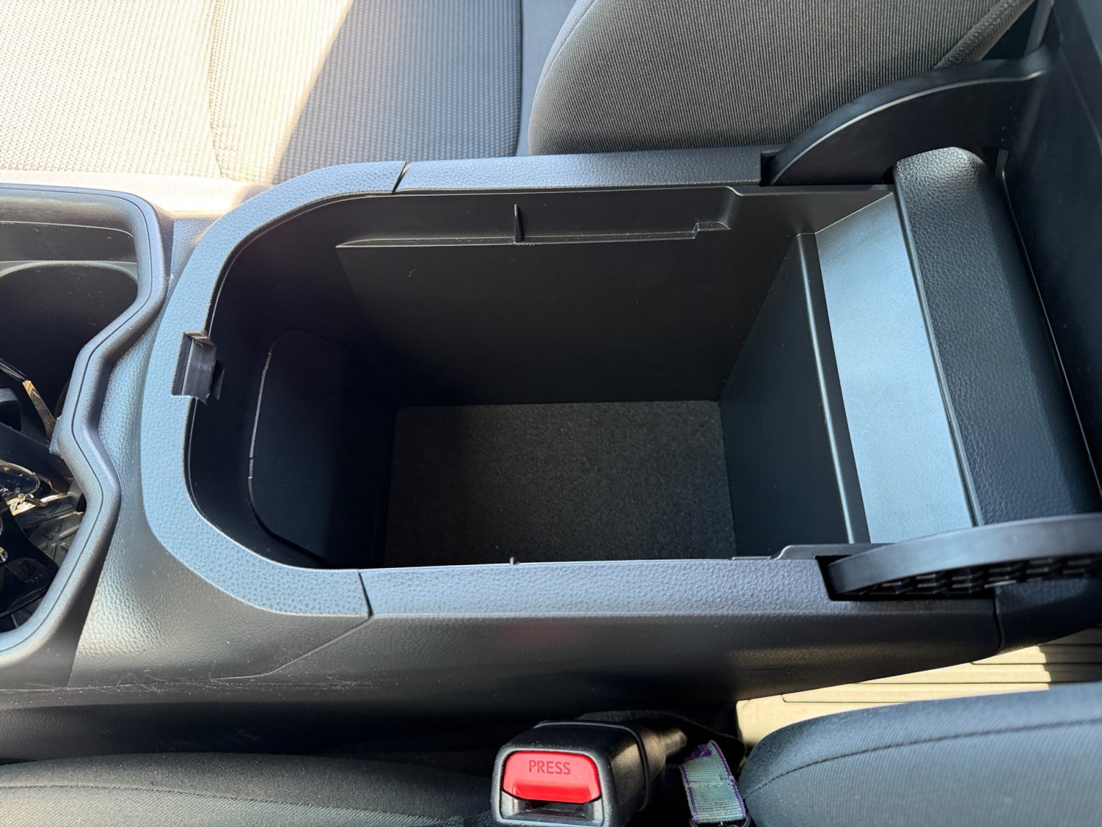 Used 2021 Midnight Black Metallic Toyota LE image 18