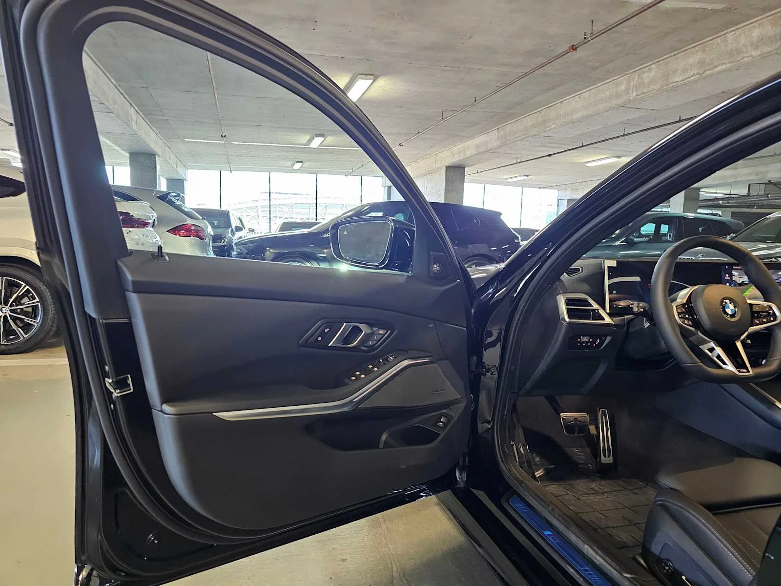 New 2026 Black Sapphire Metallic BMW 330i xDrive image 23