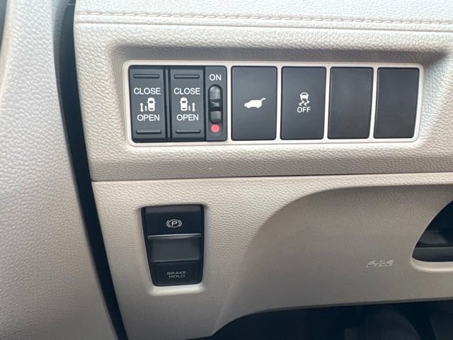 2025 Honda Odyssey EX-L - Photo 22