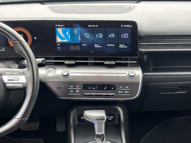 2025 Hyundai Kona SEL - Photo 13
