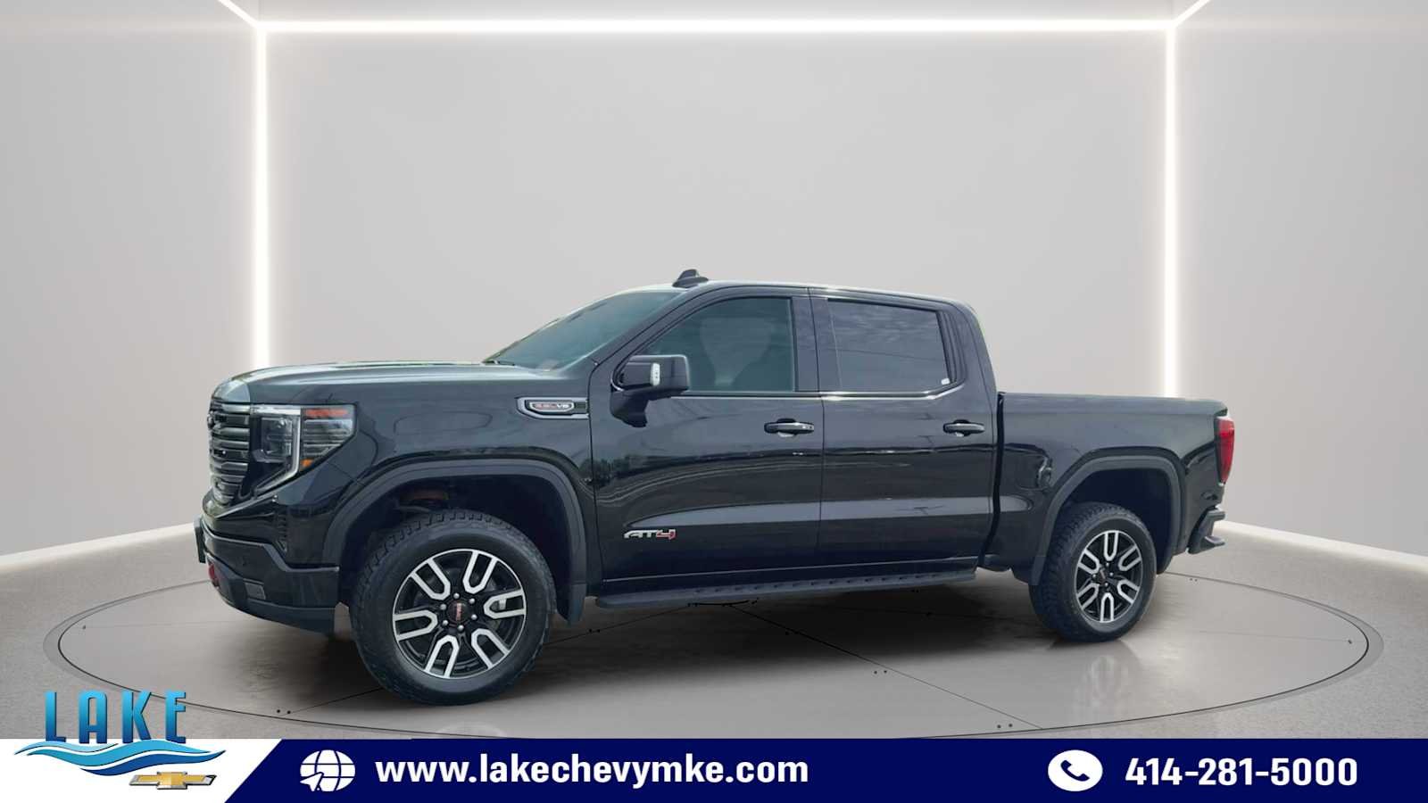 Certified Used 2022 Onyx Black GMC AT4 image 3