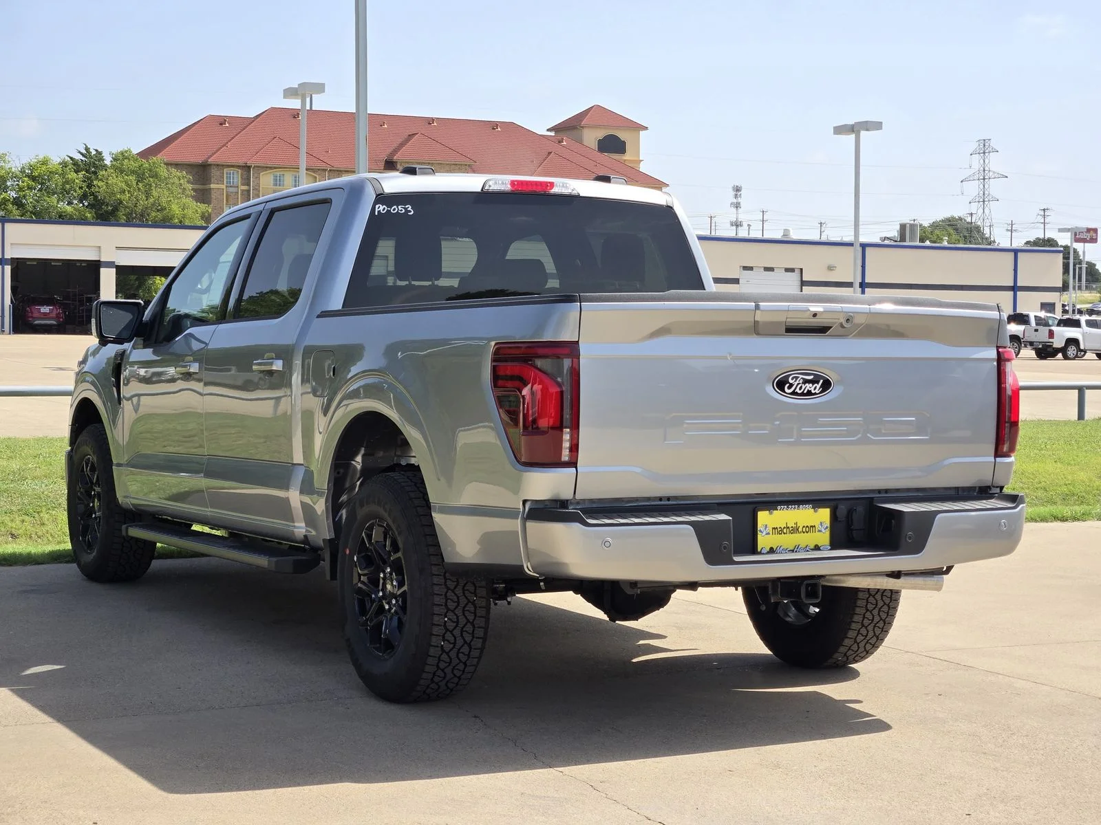 New 2026 Iconic Silver Metallic Ford Lariat® image 3