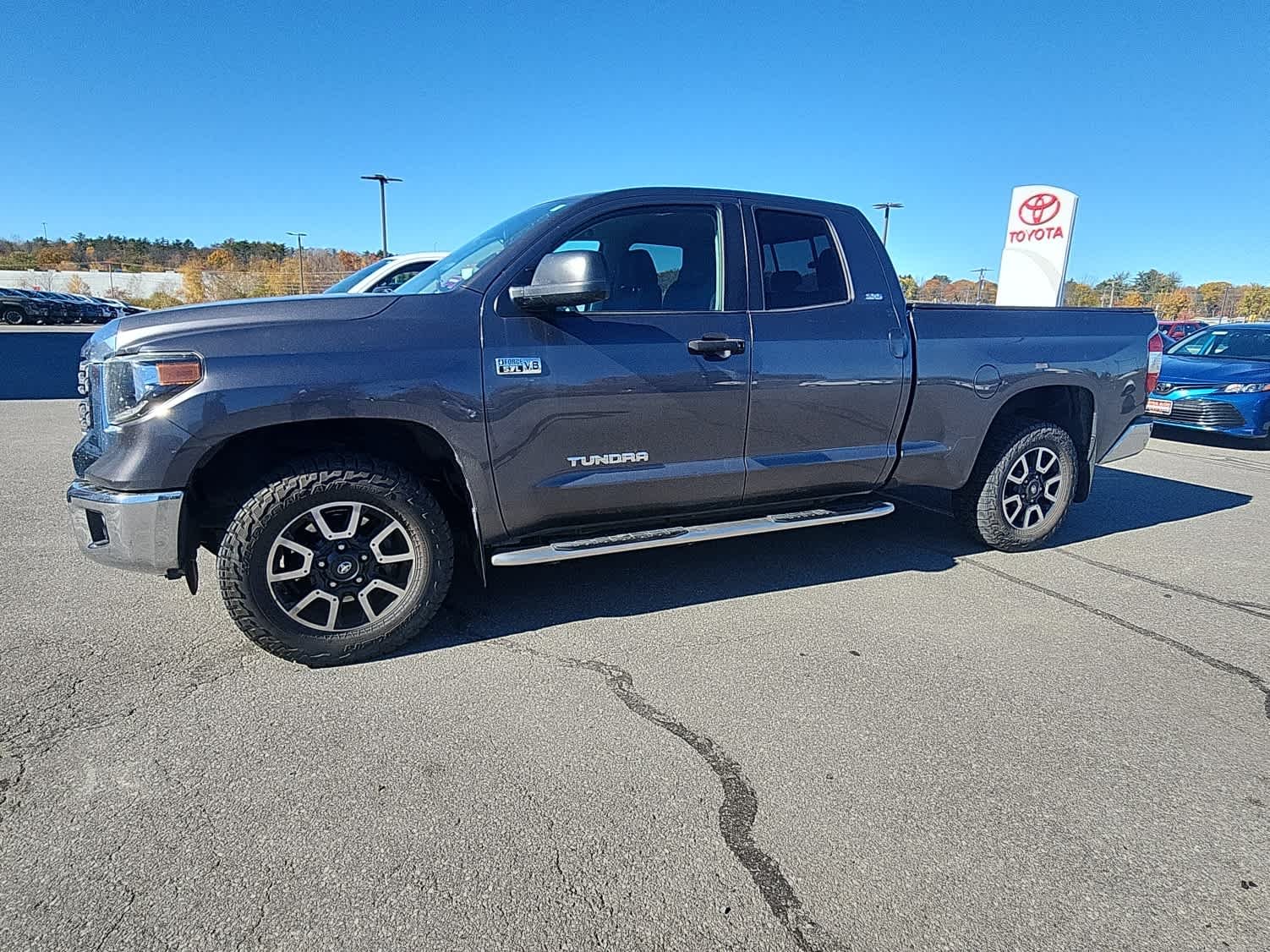 Used 2019 Magnetic Gray Metallic Toyota SR5 image 2