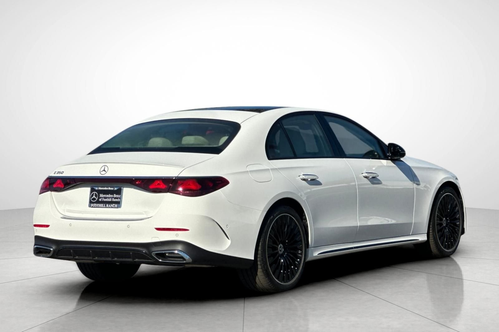 2026 Mercedes-Benz E-Class E350 - Photo 11