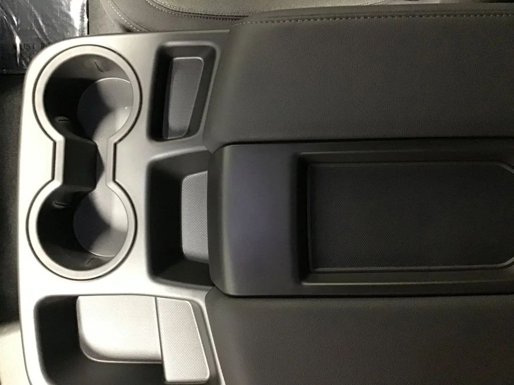 2026 Chevrolet Tahoe LS - Photo 23