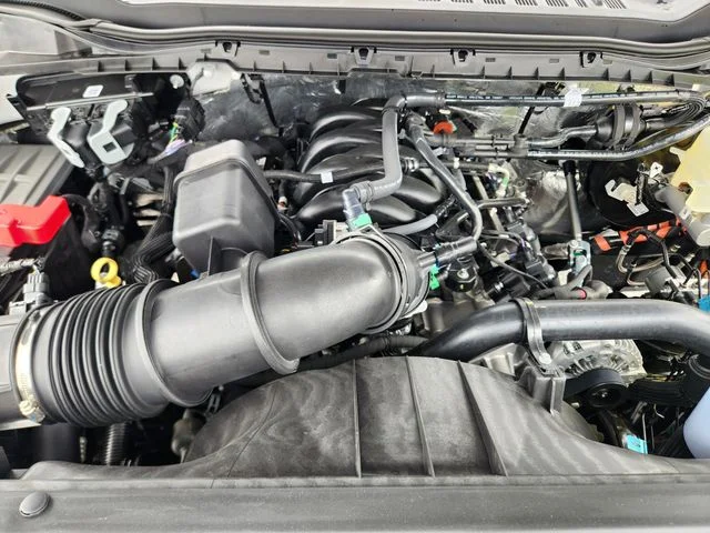 New 2026 Oxford White Ford F-250® XL image 30