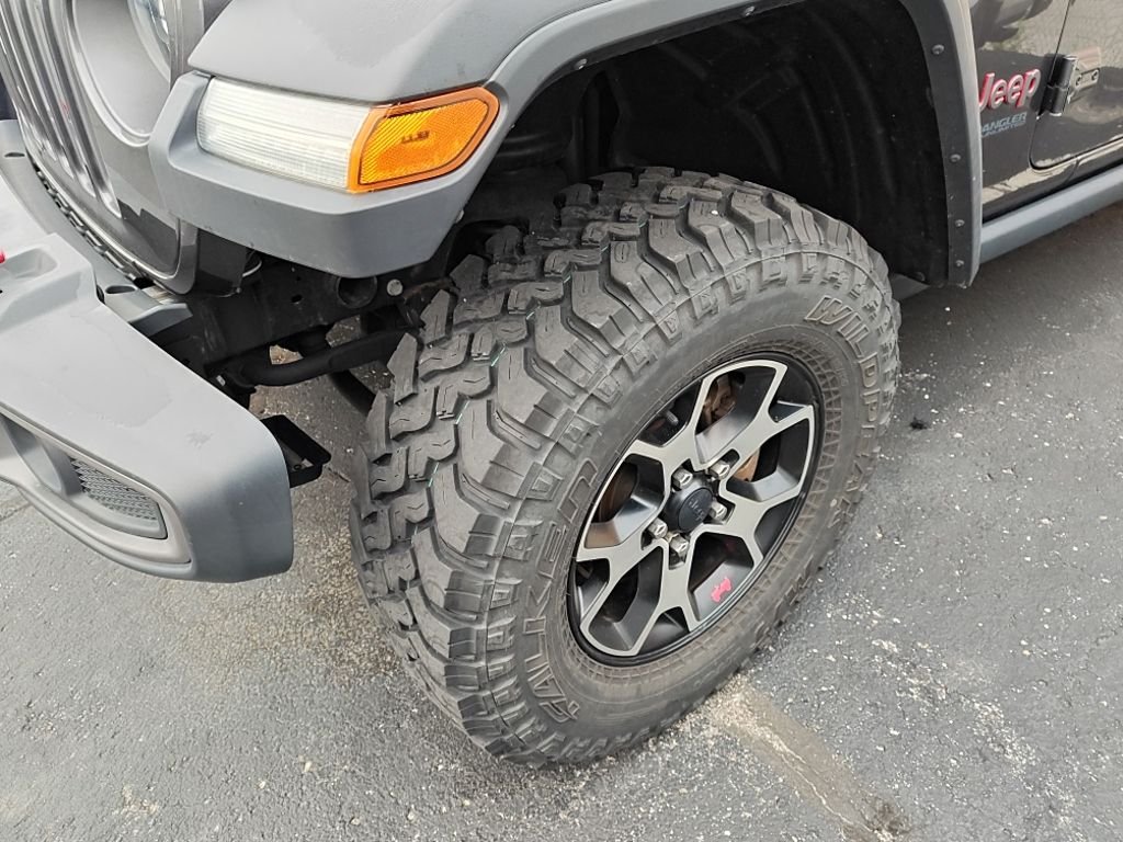Used 2020 Gray Jeep Unlimited Rubicon image 2