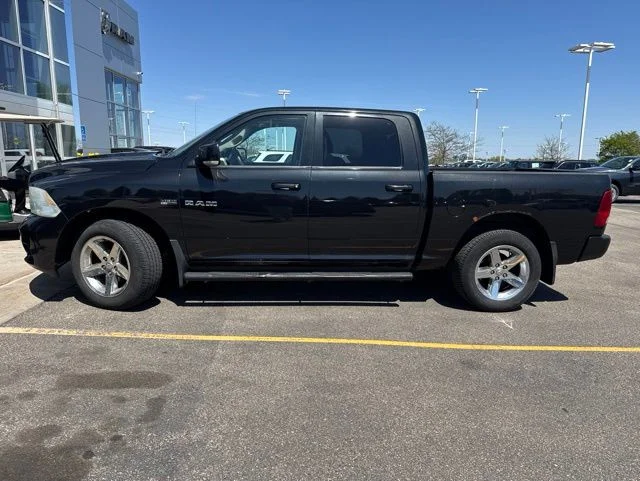 Used 2010 Black Ram Sport image 4