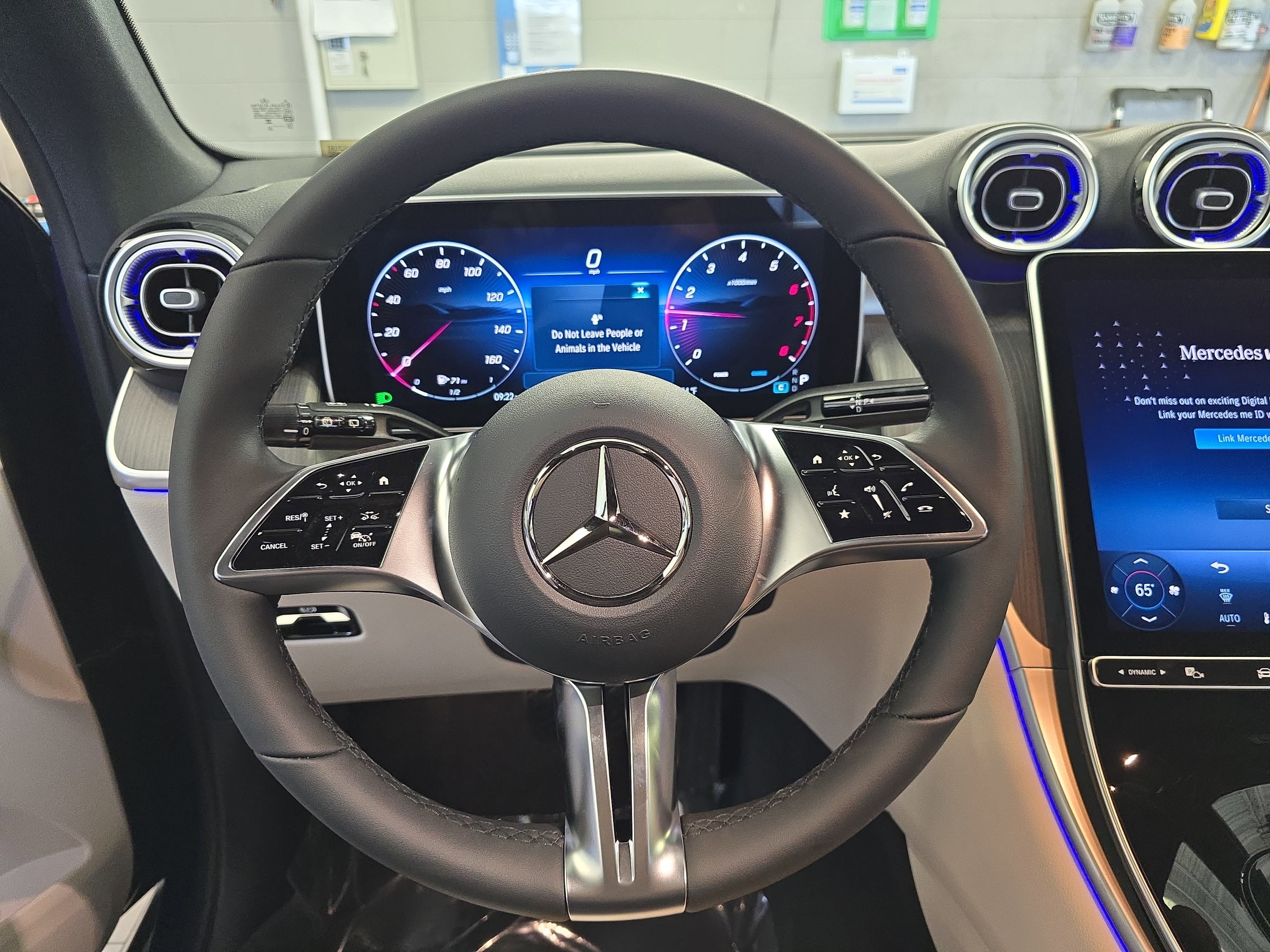 New 2026 Starling Blue Metallic Mercedes-Benz GLC300 image 19