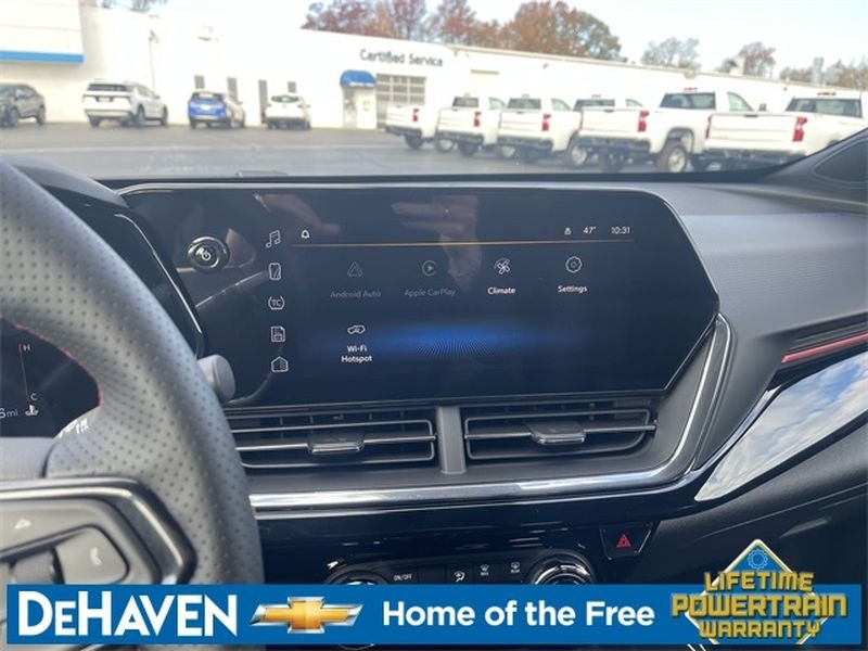 2026 Chevrolet Trax RS - Photo 13