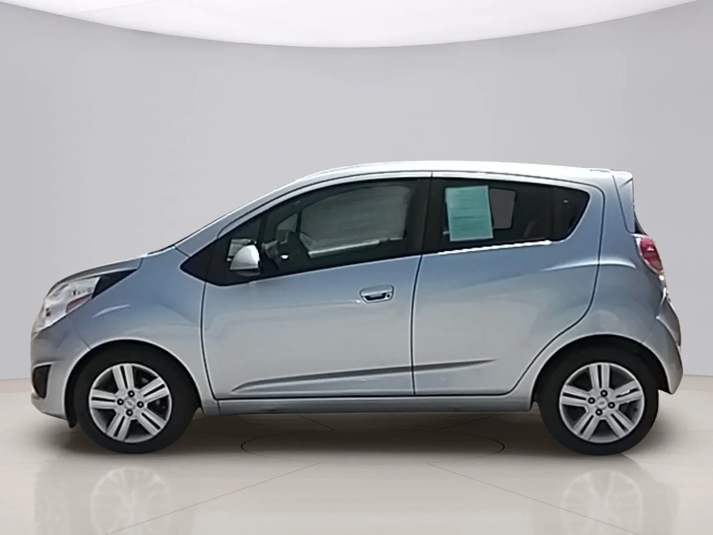 Used 2014 Silver Chevrolet LS image 2
