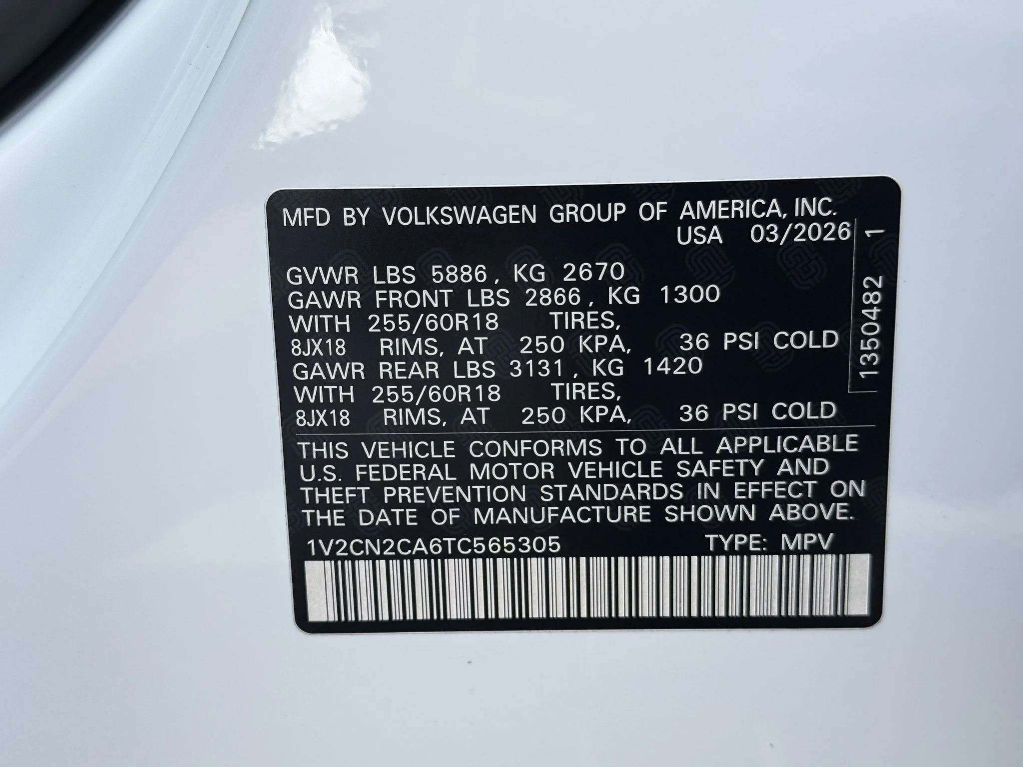 New 2026 Opal White Pearl Volkswagen 2.0T Peak Edition image 38