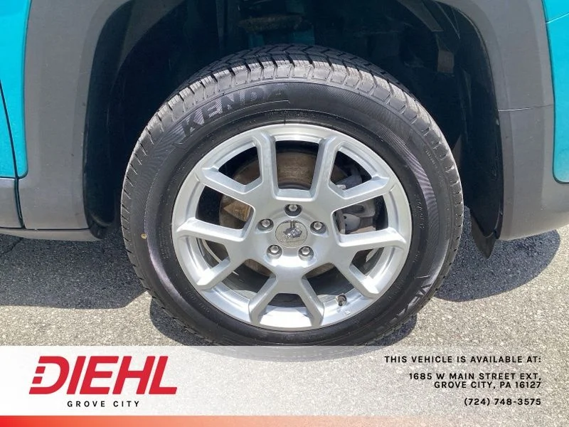 Used 2020 Teal Jeep Sport image 9