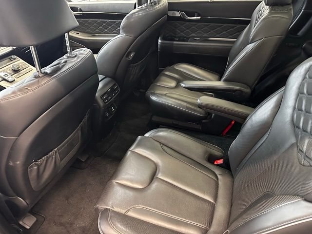 Used 2022 Silver Hyundai Calligraphy image 13