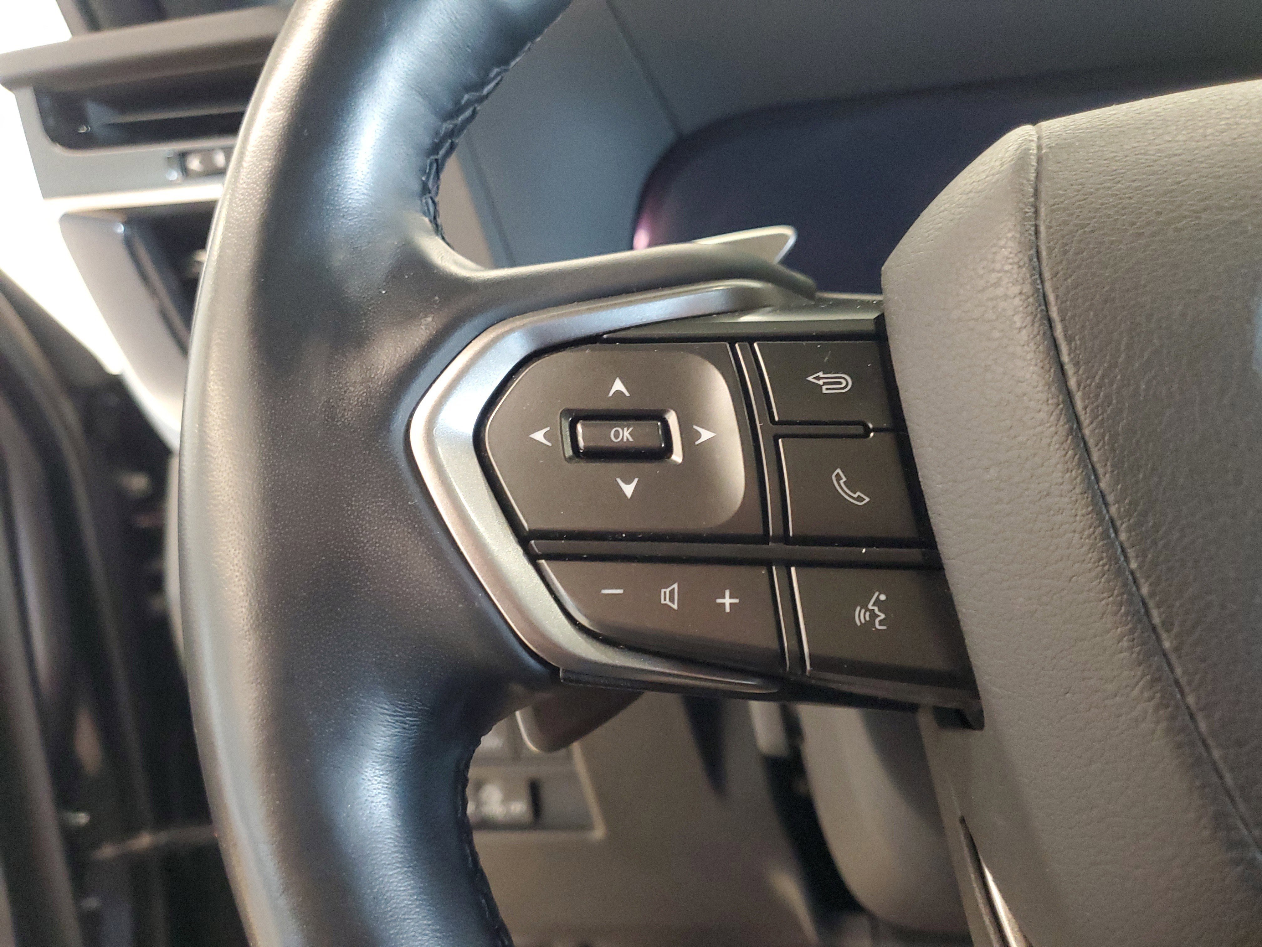 Used 2024 Gray Pearl Lexus GX 550 Luxury image 24