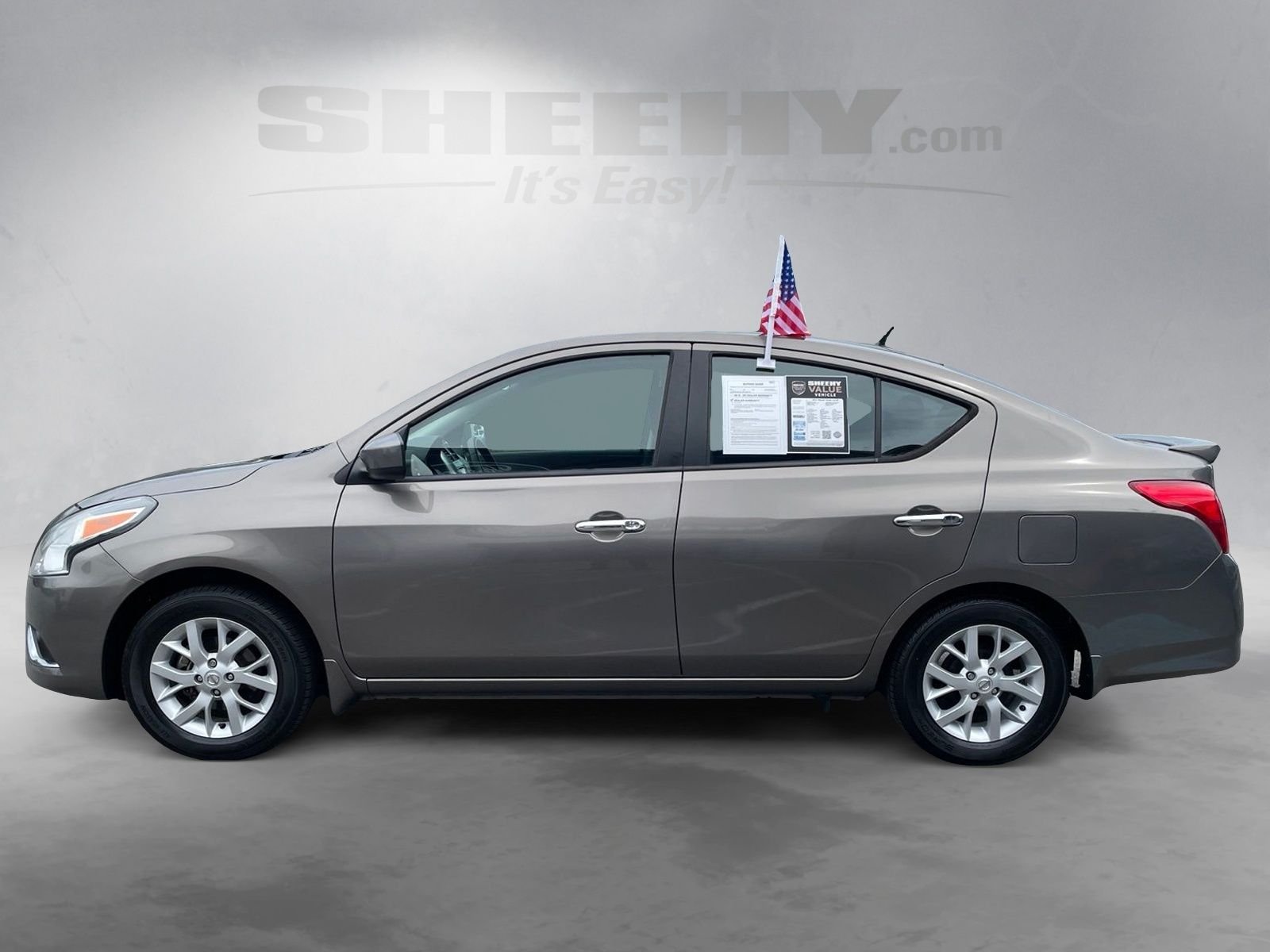 Used 2017 Silver Nissan 1.6 SV image 7