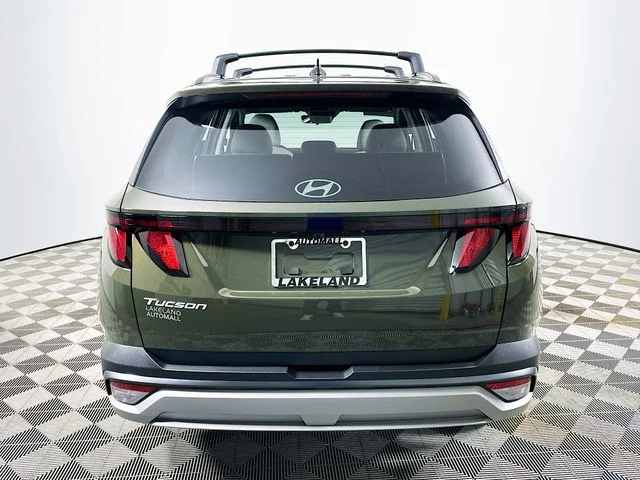 New 2026 Green Hyundai SEL image 4