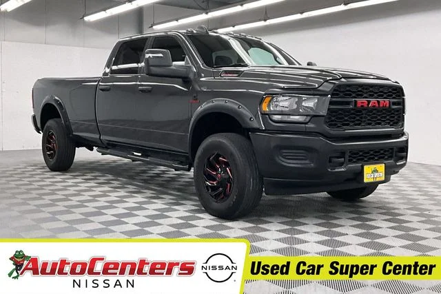 2024 RAM 3500 Tradesman 4X4 Crew Cab LWB's photo