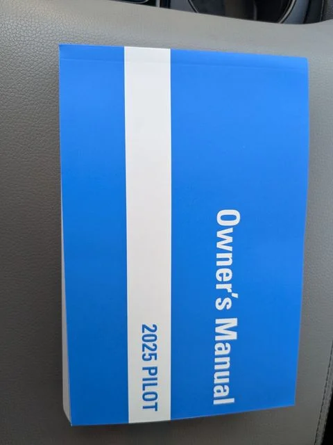 Used 2025 Obsidian Blue Pearl Honda EX-L image 4