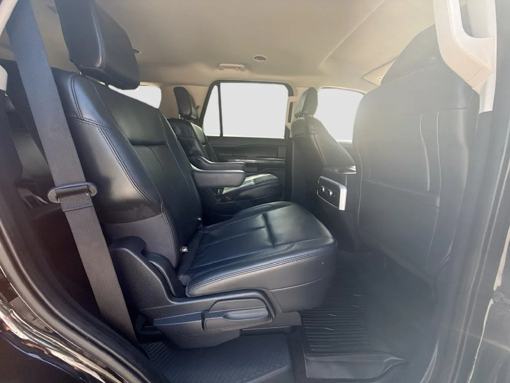 Used 2023 Black Ford XLT image 31