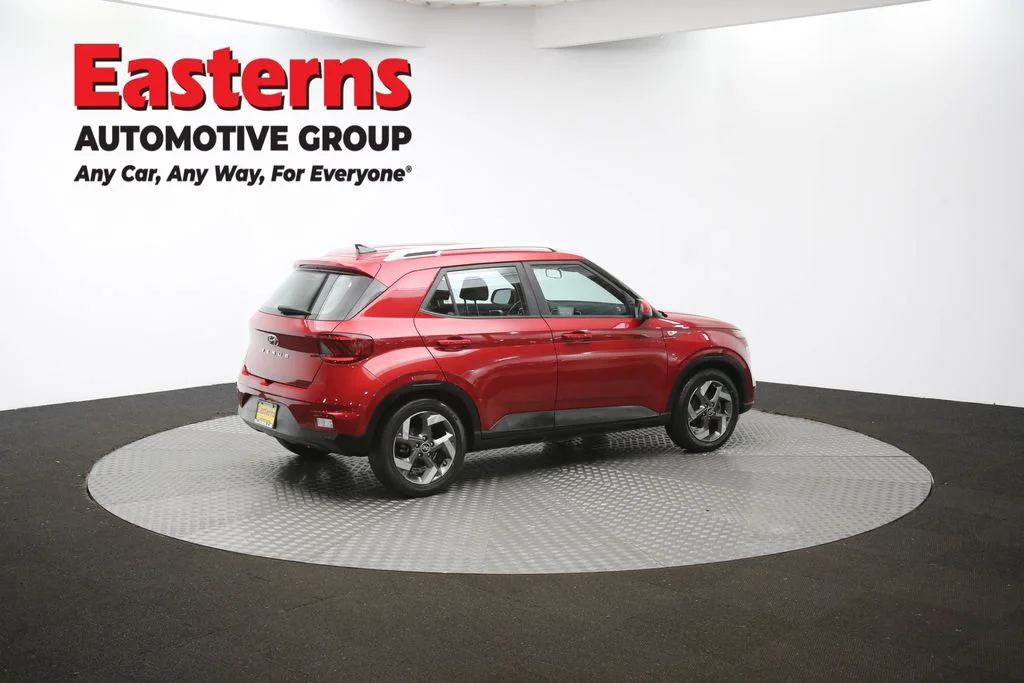 Used 2022 Red Hyundai SEL image 41