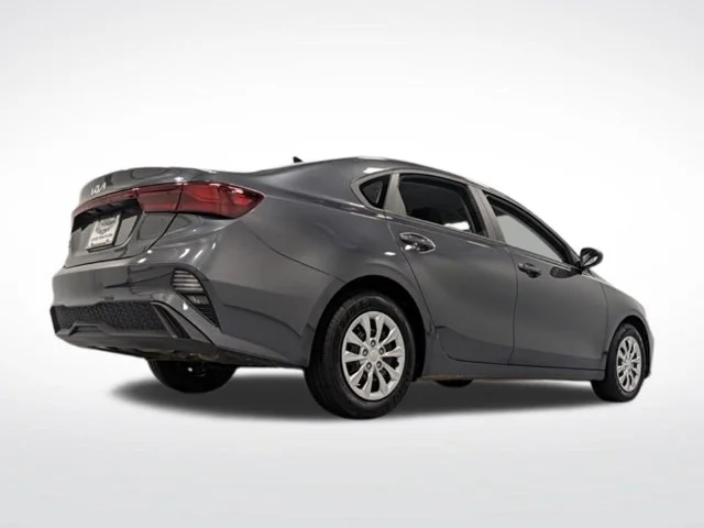 Used 2024 Gray Kia LX image 8