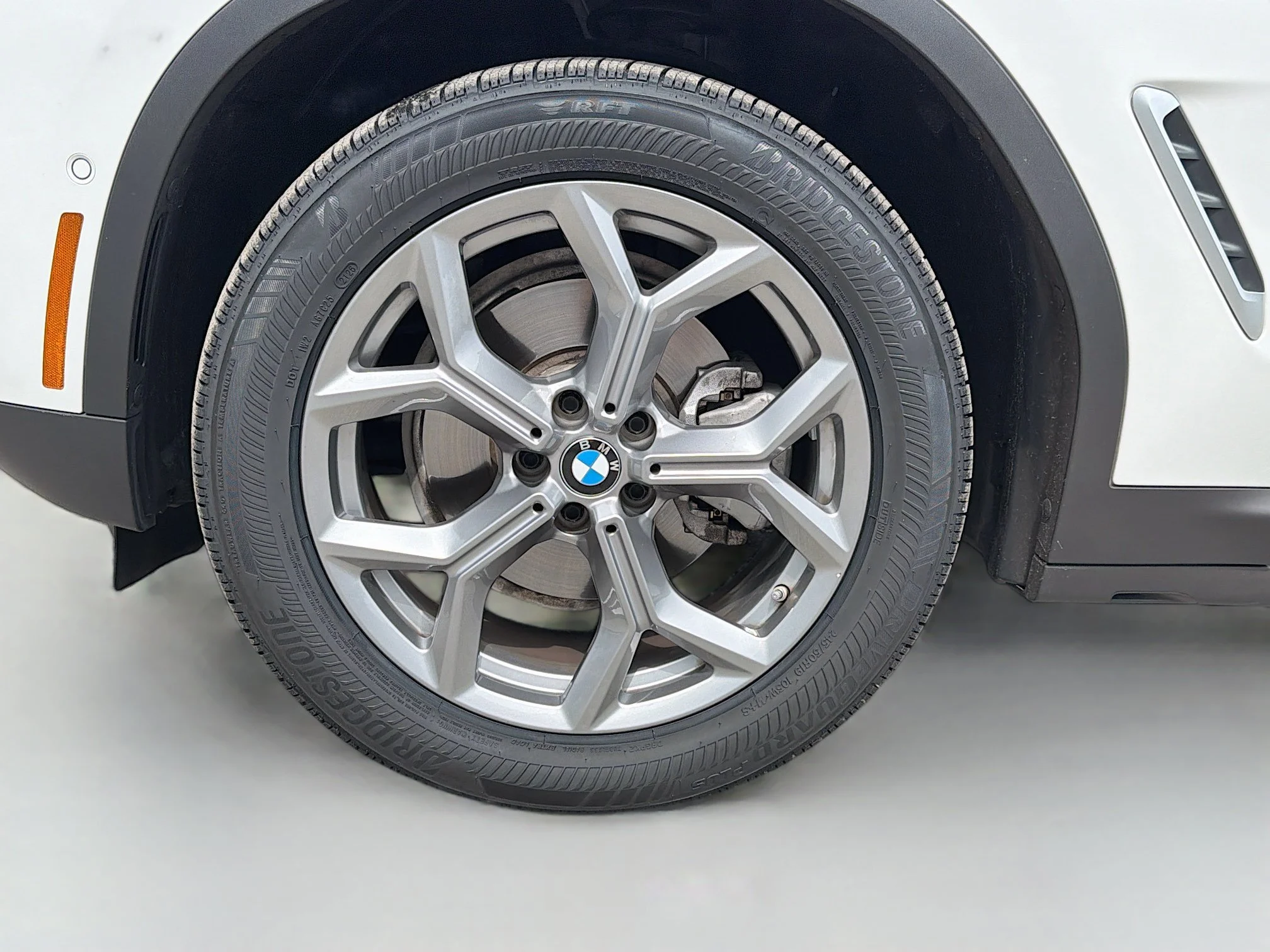 Certified Used 2023 Mineral White Metallic BMW sDrive30i image 43