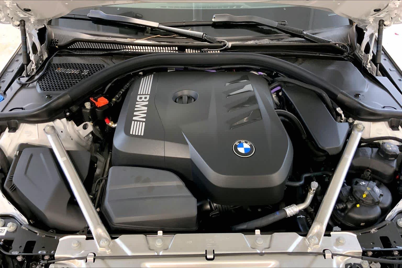 New 2027 Mineral White Metallic BMW 430i xDrive image 16