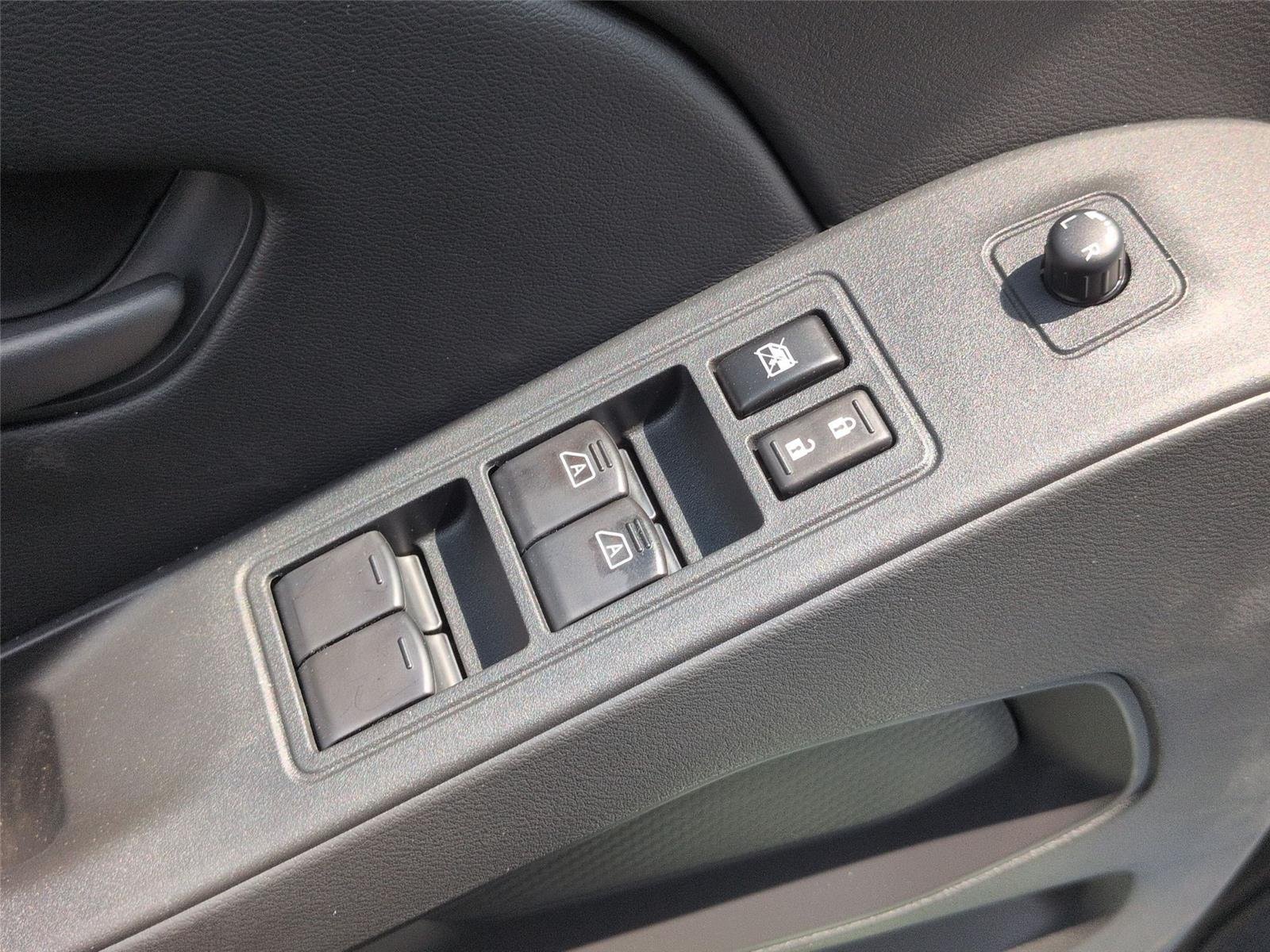 2026 Nissan Frontier SV - Photo 15