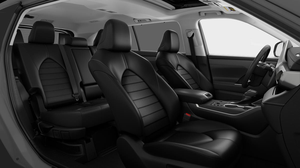 New 2026 Wind Chill Pearl Toyota Hybrid XLE image 42