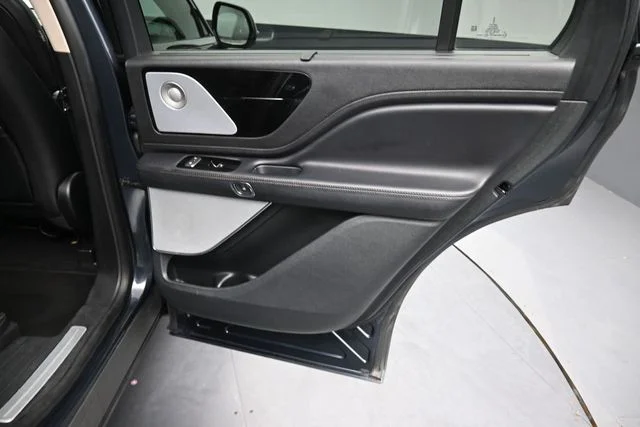 Certified Used 2021 Flight Blue Lincoln Reserve image 29