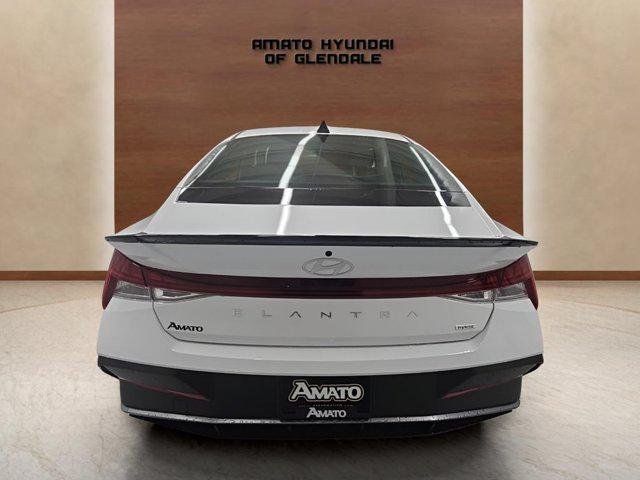 New 2026 White Hyundai SEL Sport image 5
