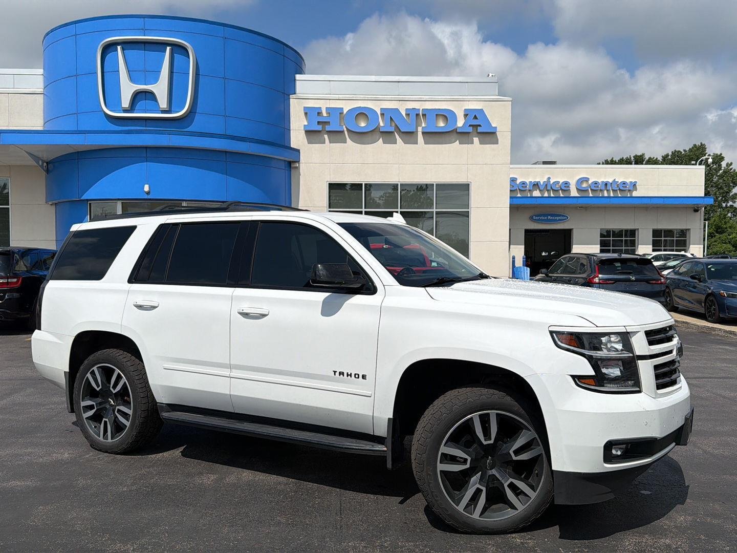 Used 2019 Summit White Chevrolet LT image 13