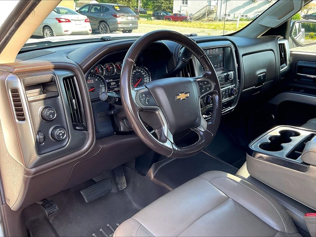 Used 2018 White Chevrolet LTZ image 8