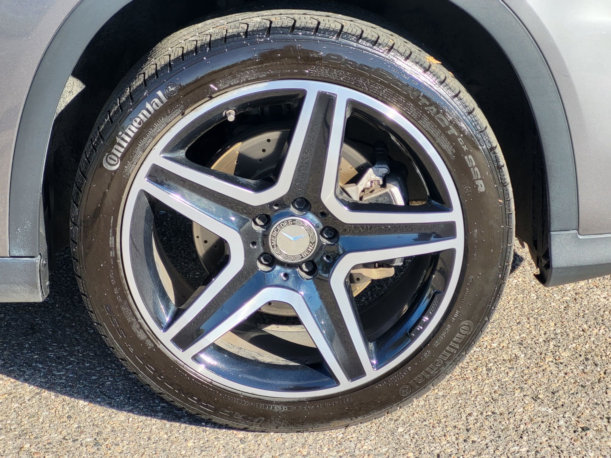 Used 2016 Mountain Gray Metallic Mercedes-Benz 250 4MATIC® image 11