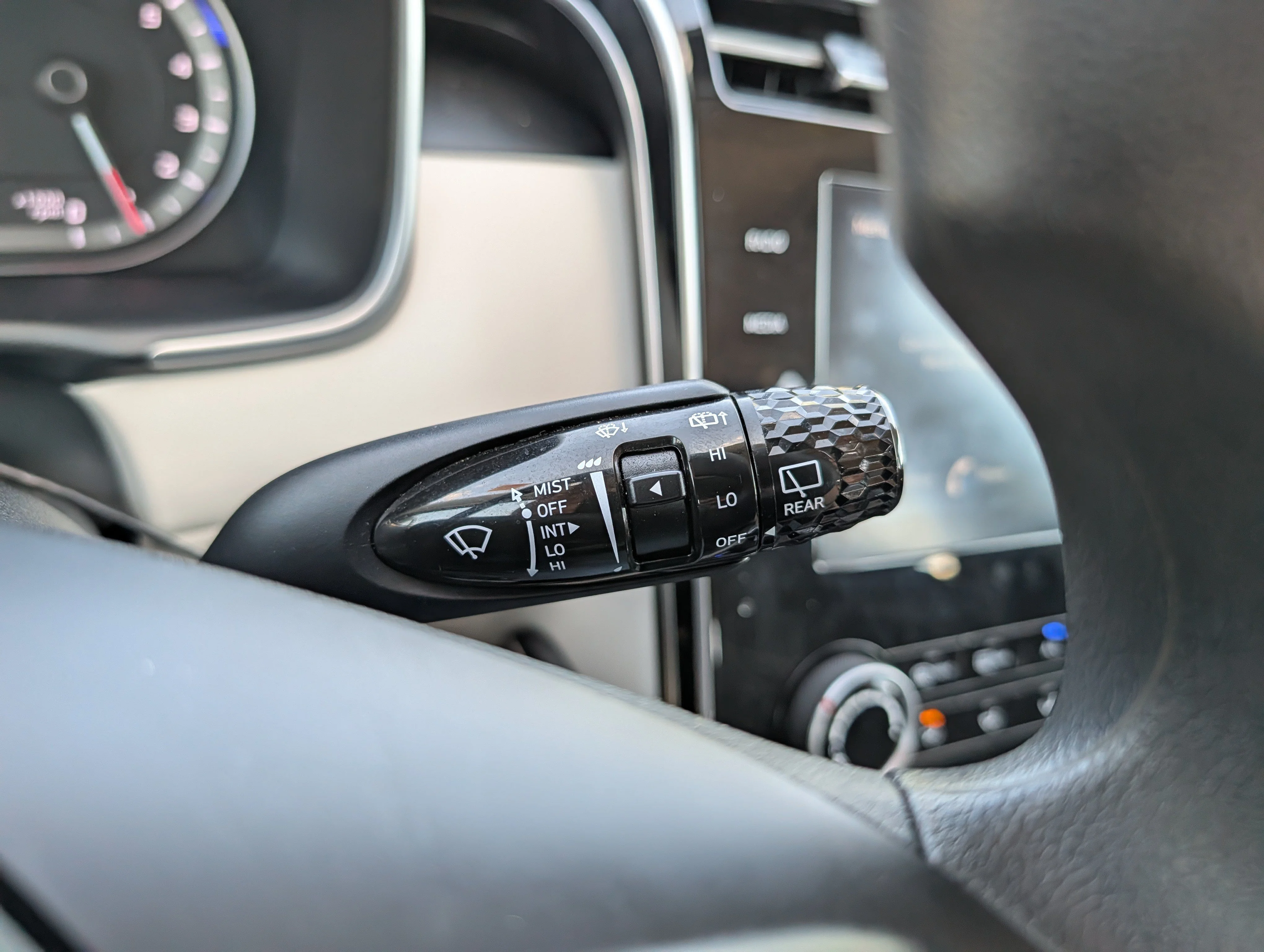 Used 2024 Black Pearl Hyundai SE image 29