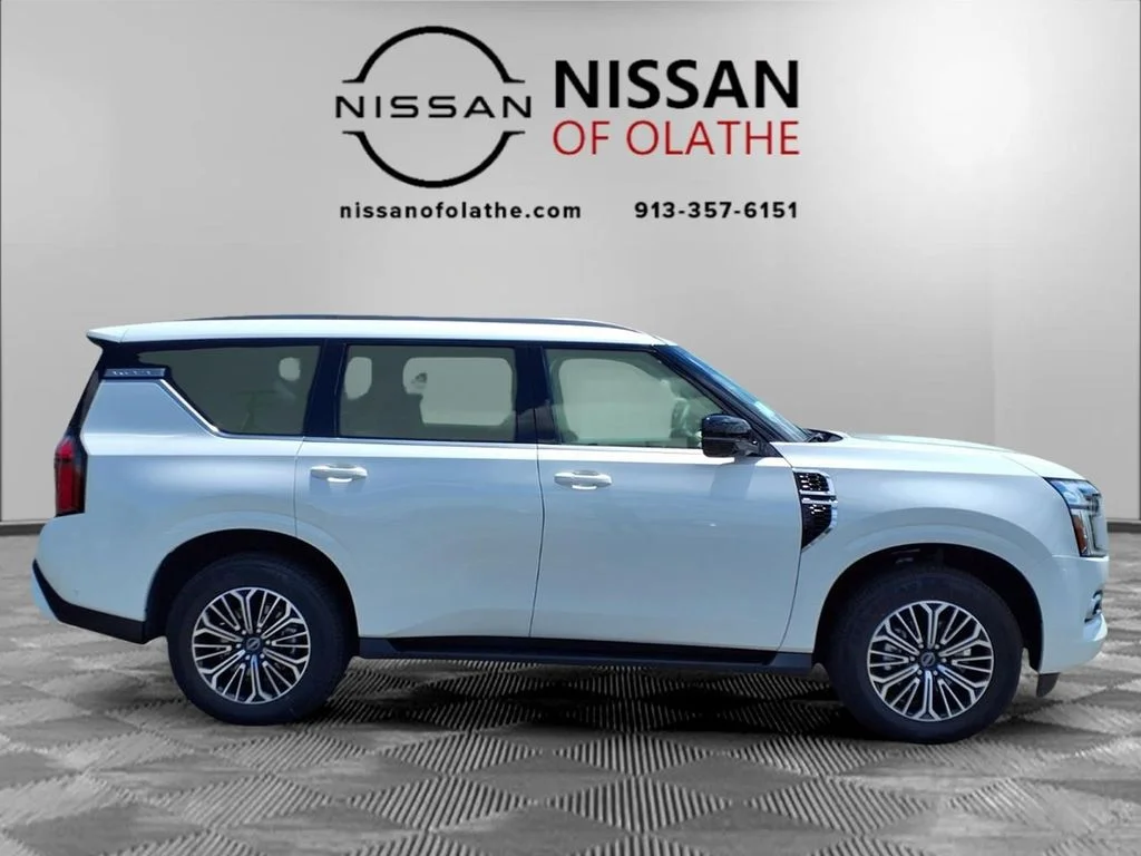 New 2026 Aspen White TriCoat Nissan Platinum image 29