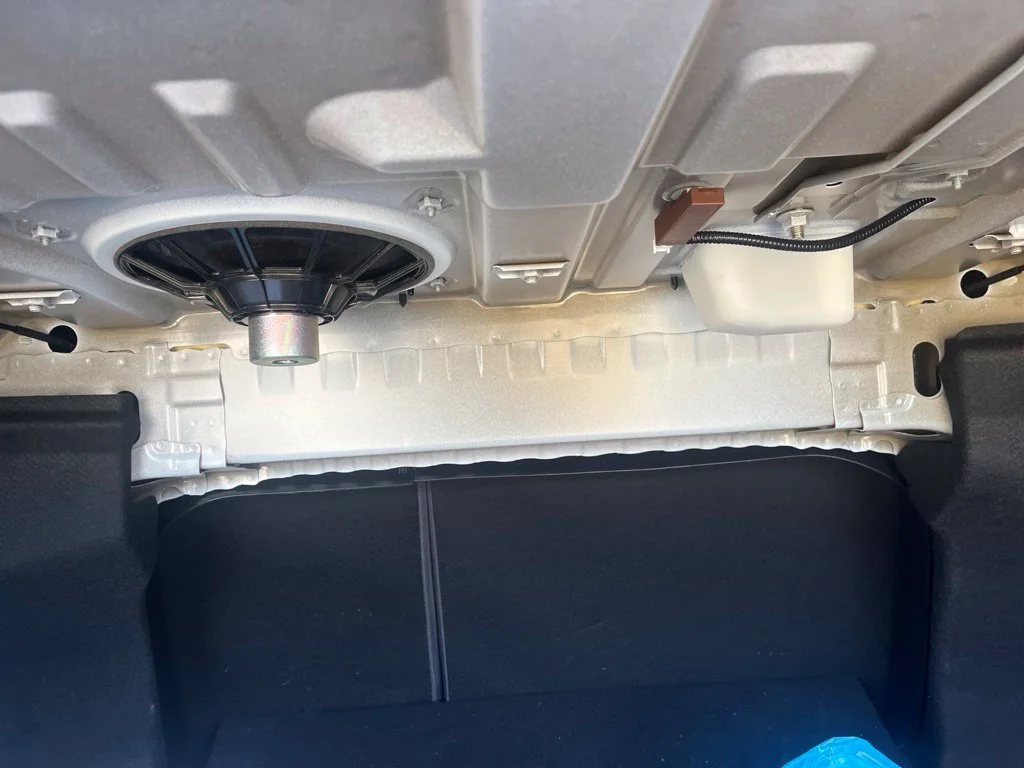 Used 2020 White Toyota XSE image 9