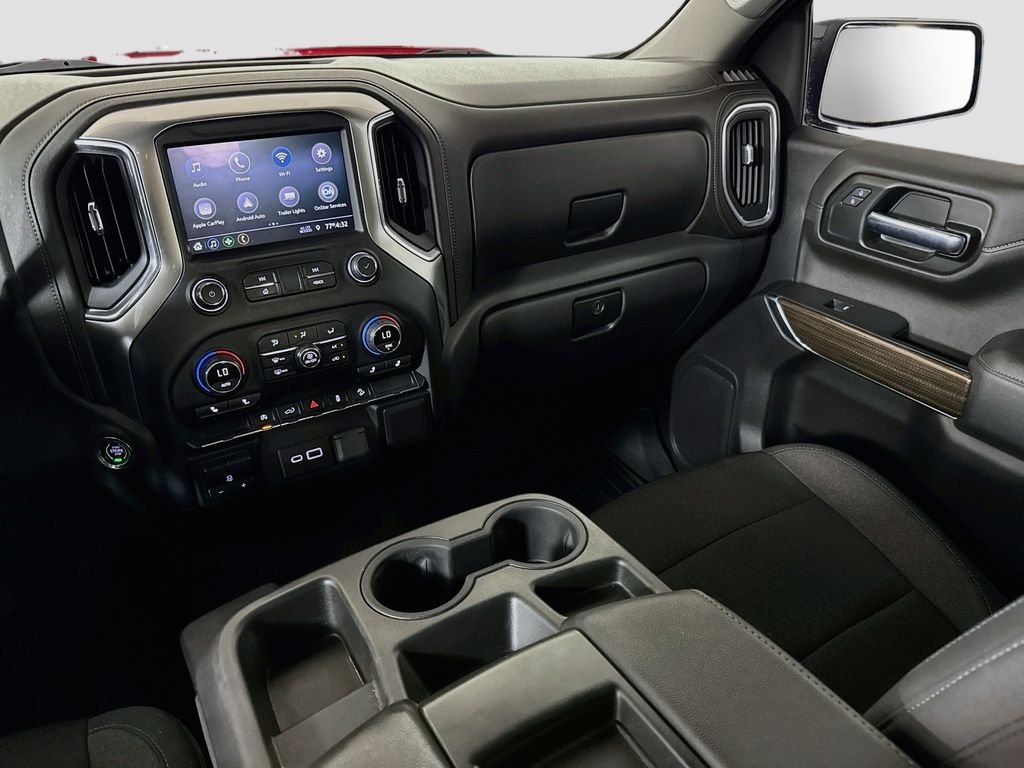Used 2020 Red Chevrolet RST image 21