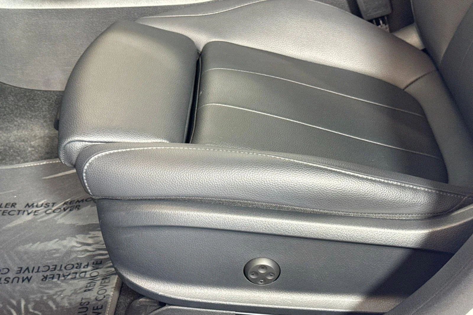 Used 2023 Polar White Mercedes-Benz CLA 250 image 18
