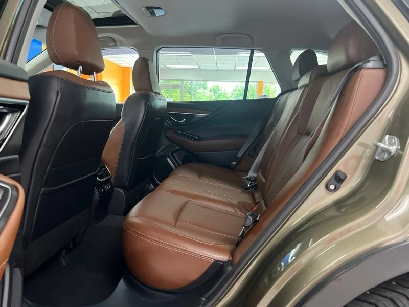 Used 2022 Brown Subaru Touring XT image 17