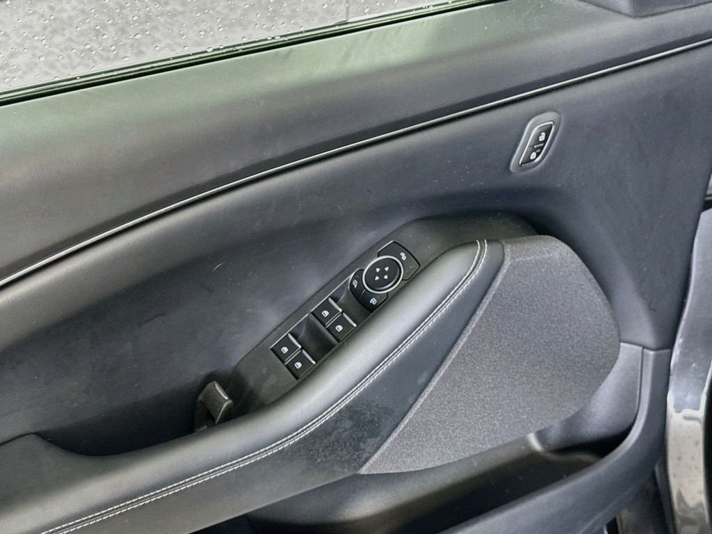 Used 2023 Carbonized Gray Metallic Ford Select image 18