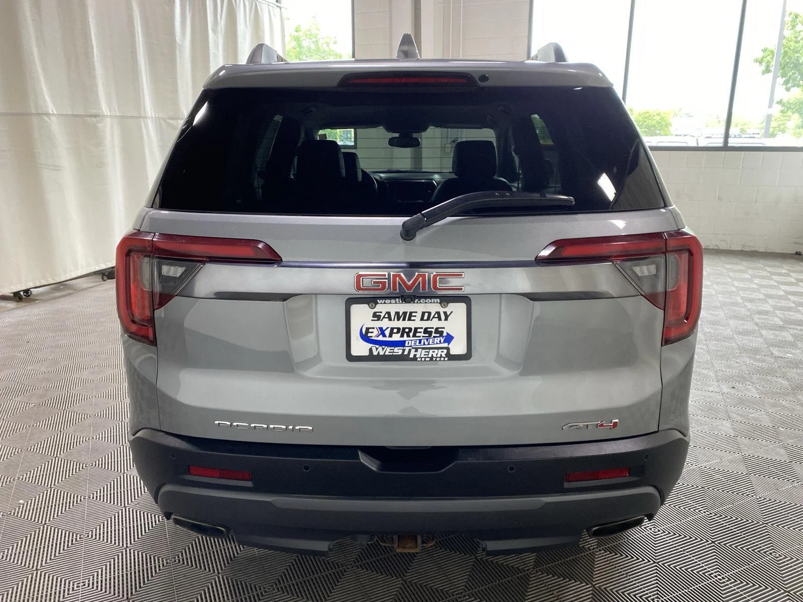 Used 2023 Sterling Metallic GMC AT4 image 8