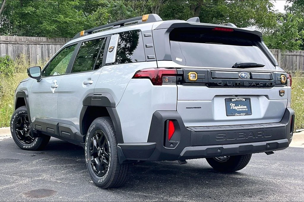New 2026 ICE SILVER METALLIC Subaru Wilderness image 3