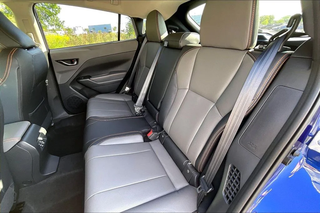 New 2026 SAPPHIRE BLUE PEARL Subaru Limited Hybrid image 10