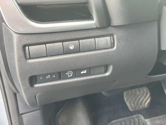 Used 2025 Gray Nissan Rock Creek image 26