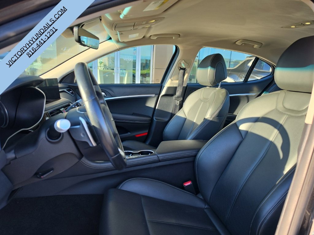Used 2025 Gray Genesis 2.5T image 11